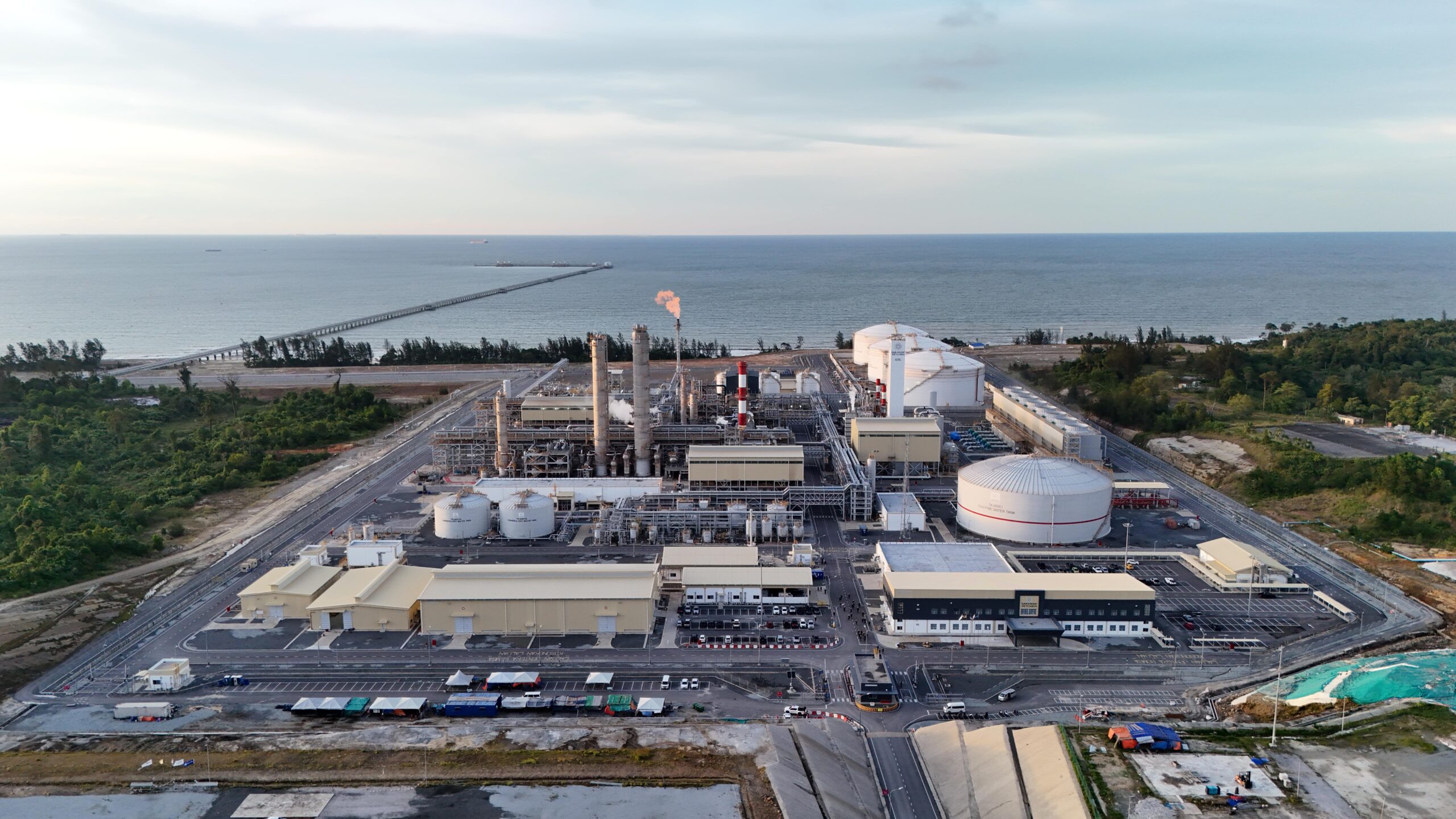 Sarawak Petchem Goes Live on Lapasar
