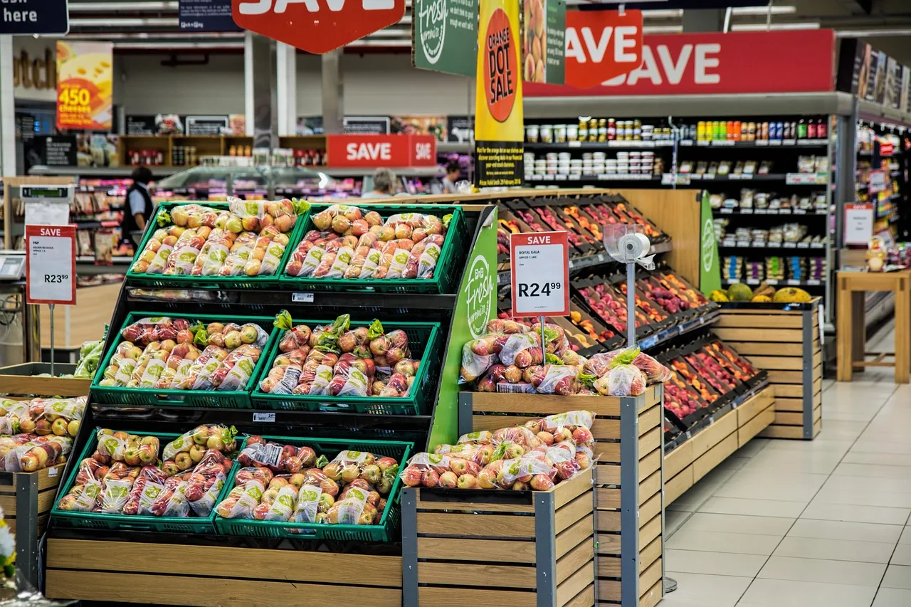 FMCG Wholesale — Retailers, sundry shops & neighbourhood stores